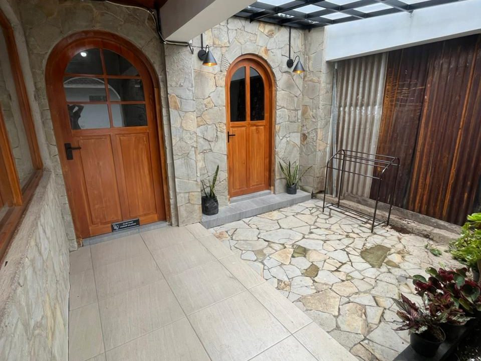Villa Omah Wetan Dieng by HomestayDieng (6)